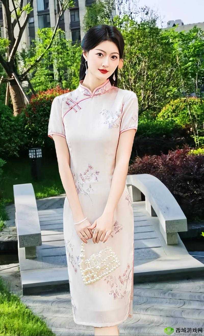 国产午休精品旗袍系列:优雅与舒适并存
