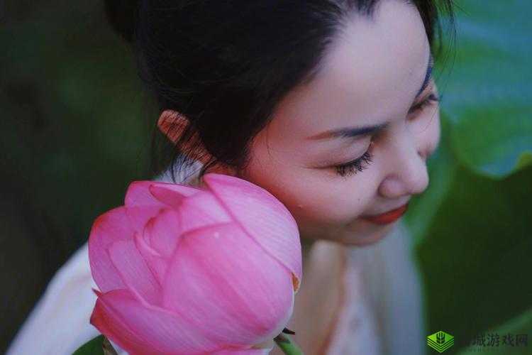 女性半夜莲花开放会自愈吗:探索身体奥秘