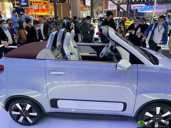 五菱宏光重磅推出敞篷车,拉风外观与实用性能的完美结合